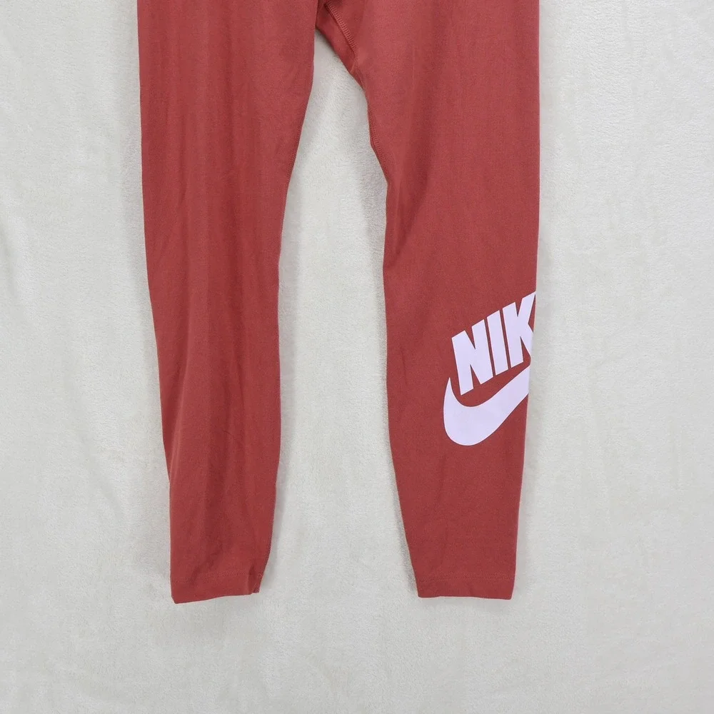 Nike Womens Sportswear Essential Leggings Canyon Rust CZ8528-691 Size M‎